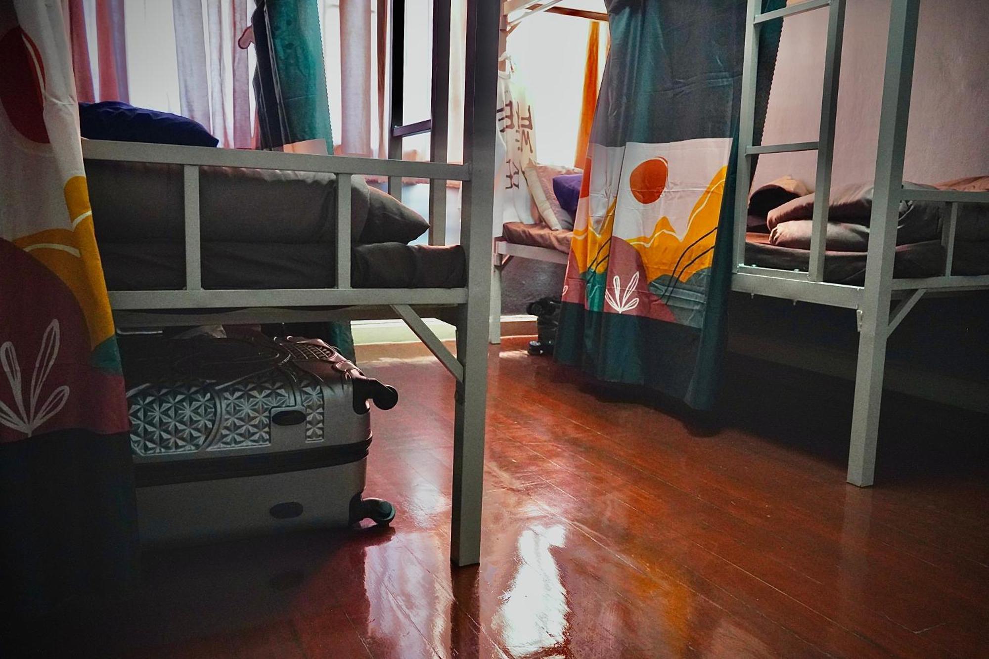 Sura Hostel Bangkok Near Mrt Phra Ram 9 Exterior foto